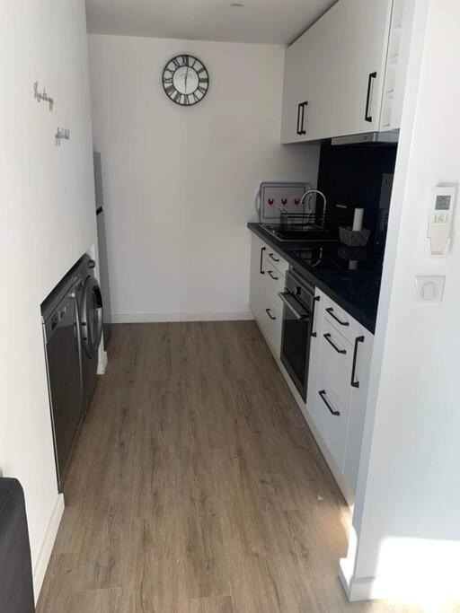Duplex Au Coeur Du Village De Каси Экстерьер фото