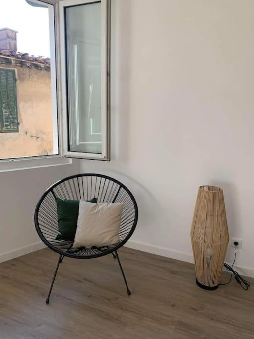 Duplex Au Coeur Du Village De Каси Экстерьер фото